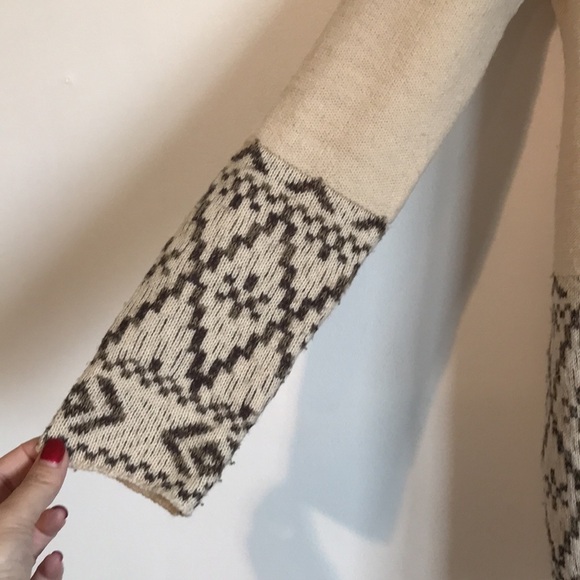 Harlow wool blend Open Front Cardigan with Fringe Black gray Cream Aztec Size S - Picture 4 of 13